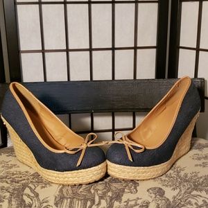 🦇😎 Charlotte Russe 😎🦇Blue Denim color Wedges